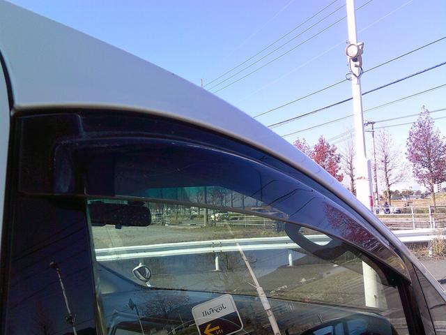 ヴェルファイア 2.4Z プラチナセレクションII ETC バックカメラ ナビ クリアランスソナー 両側電動スライドドア オートライト HID 電動リアゲート スマートキー 電動格納ミラー 後席モニター 3列シート オットマン CVT(52枚目)