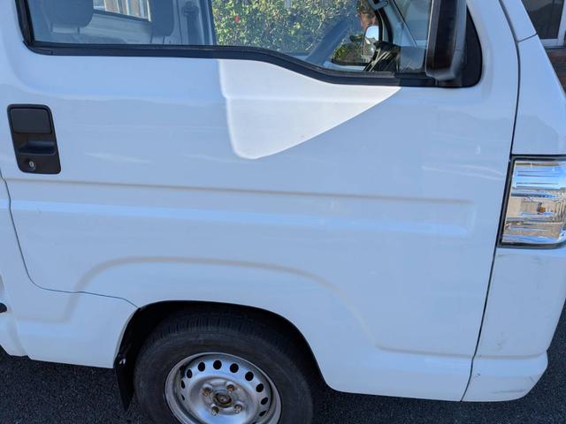アクティトラック ＳＤＸ　マニュアル・４ＷＤ・パワステ有・エアコン無し（13枚目）
