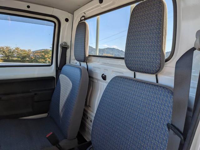 アクティトラック ＳＤＸ　マニュアル・４ＷＤ・パワステ有・エアコン無し（39枚目）