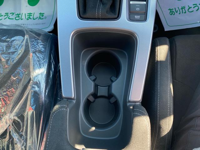 シビック タイプＲ　レーシングブラックパッケージ　登録済未使用車・自動防眩ルームミラー・ＴＹＰＥ　Ｒ専用リアスポイラー（グロスブラック）・ブラック内装　ホンダコネクト９インチナビ・バックカメラ・衝突軽減・ブラインドスポット・ＬＥＤ・１９インチアルミ（73枚目）