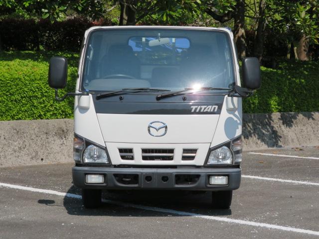 タイタントラック ２ｔ　高床　３段フックイン　荷台クレーン　内寸－長２４９／幅１６２／高３７・床鉄・アオリ３方開・タダノ・２．２２ｔ吊・４ナンバーサイズ・１３０馬力（5枚目）