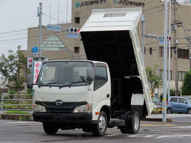 デュトロ ２ｔ　４ＷＤ　全低床　強化ダンプ　内寸－長３０５／幅１６０／高３２・３方開・４ナンバー・１３６馬力ターボ（9枚目）