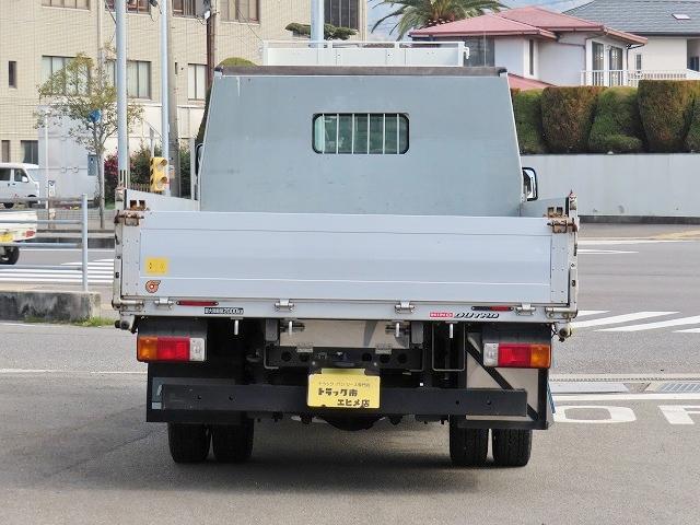 日野 デュトロ