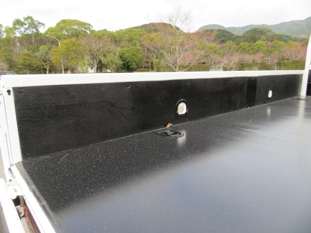 日野 デュトロ