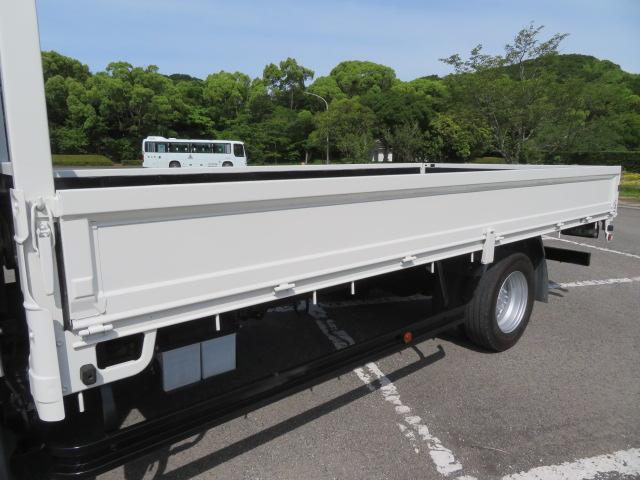 トヨエース ３ｔ　ワイドロング　内寸－長４３５／幅２０８／高３７・床板・アオリ３方開・セイコーラック付・オートマ車・１３６馬力ターボ（36枚目）