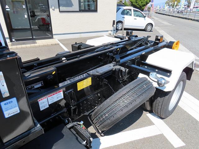 キャンター ３ｔ　フックロール　極東フックロール（新明和キャリア用）・シングルホイスト・４ナンバー・液晶メーター・１５０馬力ターボ（35枚目）
