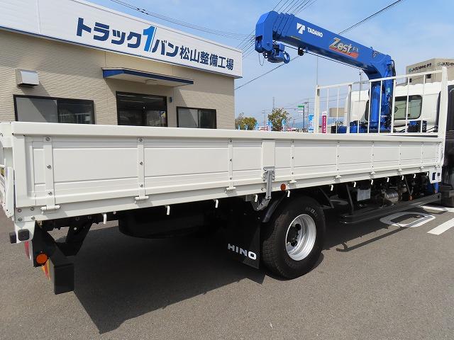 ヒノレンジャー ２．２ｔ　ワイド　４段ラジコンフックイン　内寸－長５５６／幅２３６／高４０・タダノ・床板・２．９３ｔ吊り・ＭＬ（モーメントリミッター）警報型・アオリ３方開・セイコーラック付・２４０馬力ターボ（33枚目）
