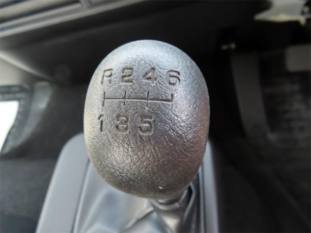 ファイター １０．７ｔ　増トンワイド　４段ラジコンフックイン　内寸－長５５０／幅２３５／高７１・タダノ・床板・内フック５対・２．９３ｔ吊り・ＭＬ（モーメントリミッター）警報型・アルミブロック・アオリ３方開・セイコーラック付・２７０馬力ターボ（22枚目）