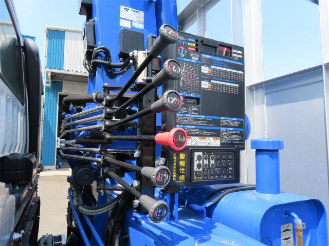 ファイター １０．７ｔ　増トンワイド　４段ラジコンフックイン　内寸－長５５０／幅２３５／高７１・タダノ・床板・内フック５対・２．９３ｔ吊り・ＭＬ（モーメントリミッター）警報型・アルミブロック・アオリ３方開・セイコーラック付・２７０馬力ターボ（46枚目）