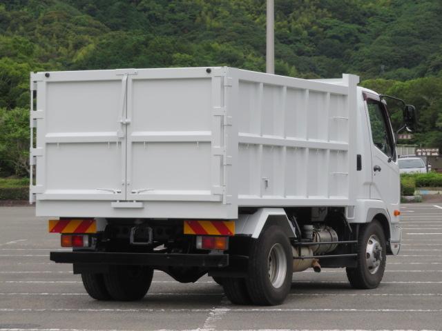 ファイター ３．４５ｔ　ダンプ　内寸－長３４０／幅２０６／高３３・極東・アオリ３方開・歩掛け・２２０馬力ターボ（2枚目）