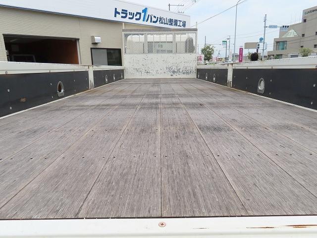 ヒノレンジャー ８．７ｔ　増トンワイド　平ボデー　内寸－長７２０／幅２３６／高４０・床板・アオリ３方開・ロープ穴５対・セイコーラック付・２４０馬力ターボ（32枚目）