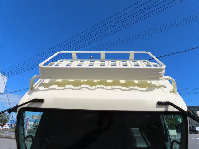 フォワード ５．２ｔ　増トン　Ｌゲートダンプ　内寸－長３０５／幅２０６／高４９・新明和・電動コボレーン・中型免許対応車・２１０馬力ターボ（6枚目）