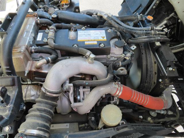 フォワード ５．２ｔ　増トン　Ｌゲートダンプ　内寸－長３０５／幅２０６／高４９・新明和・電動コボレーン・中型免許対応車・２１０馬力ターボ（44枚目）