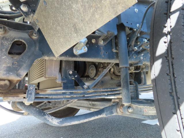 フォワード ５．２ｔ　増トン　Ｌゲートダンプ　内寸－長３０５／幅２０６／高４９・新明和・電動コボレーン・中型免許対応車・２１０馬力ターボ（54枚目）
