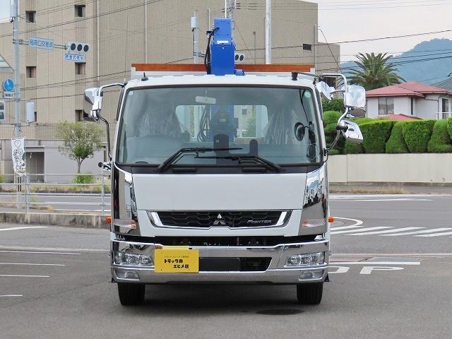 ファイター ９．７ｔ　増トンワイド　クレーン付セルフ　内寸－長６４７／幅２３５／高２０・タダノ・床板・内フック５対・４段クレーン・ラジコン・フックイン・２．９３ｔ吊り・ＭＬ警報型・自動張出・格納ジャッキ・アオリ４方開・ウインチ・歩み掛け・２７０馬力ターボ（5枚目）