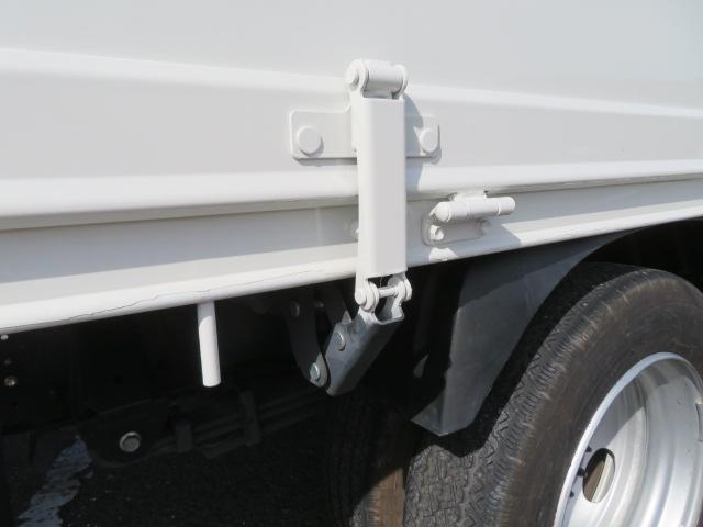 ダイナトラック 2t ワイドロング 全低床 床板・アオリ3方開・オートマ車・セイコーラック付・150馬力ターボ(39枚目)