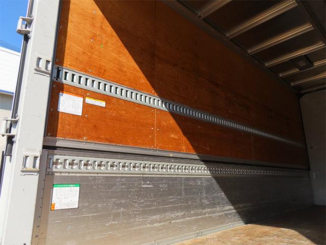 ヒノレンジャー 5.4t 増トン アルミウイング 内寸-長529/幅223/高235・日本フルハーフ・床板・落フック5対・ラッシング2段・リア観音開・門口-幅210/高225・セイコーラック付・アルミホイール付・240馬力ターボ(35枚目)