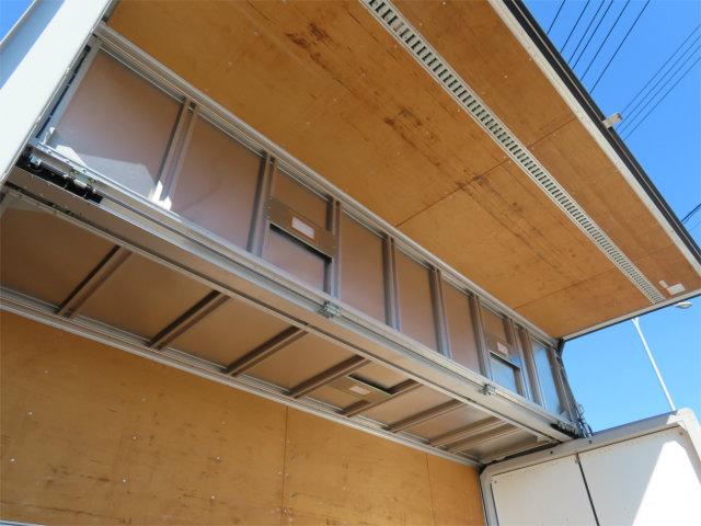 ヒノレンジャー 5.4t 増トン アルミウイング 内寸-長529/幅223/高235・日本フルハーフ・床板・落フック5対・ラッシング2段・リア観音開・門口-幅210/高225・セイコーラック付・アルミホイール付・240馬力ターボ(40枚目)