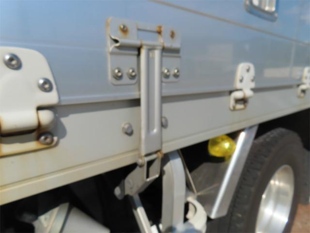 ヒノレンジャー 5.4t 増トン アルミウイング 内寸-長529/幅223/高235・日本フルハーフ・床板・落フック5対・ラッシング2段・リア観音開・門口-幅210/高225・セイコーラック付・アルミホイール付・240馬力ターボ(47枚目)