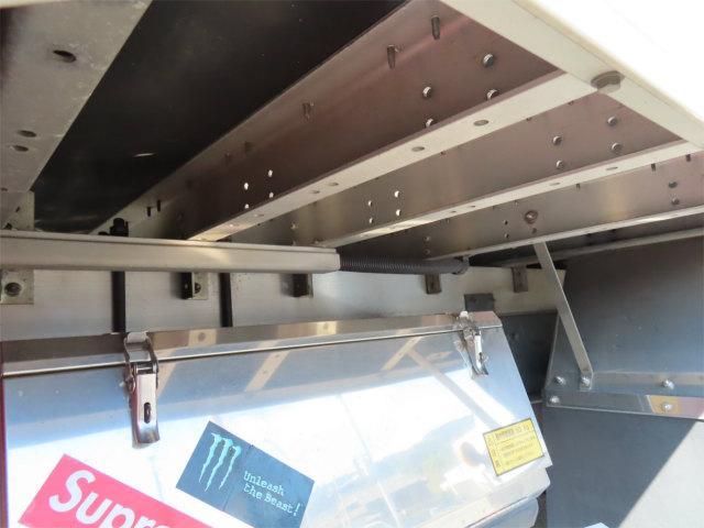 ヒノレンジャー 5.4t 増トン アルミウイング 内寸-長529/幅223/高235・日本フルハーフ・床板・落フック5対・ラッシング2段・リア観音開・門口-幅210/高225・セイコーラック付・アルミホイール付・240馬力ターボ(56枚目)