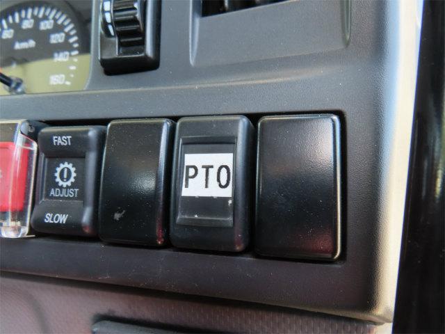 エルフトラック 12.3m 高所作業車 東京車輛・作業高12.3m・バケット積載荷重200Kg・パイプ製バケット・アワメーター1643時間・オートマ車・150馬力ターボ(16枚目)