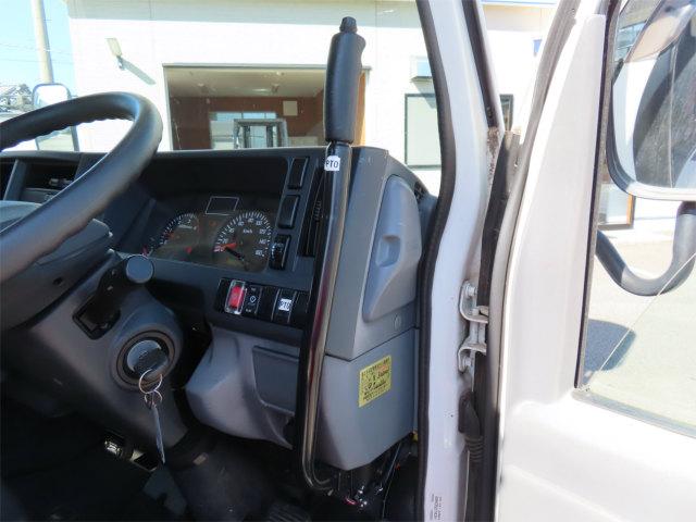 エルフトラック 12.3m 高所作業車 東京車輛・作業高12.3m・バケット積載荷重200Kg・パイプ製バケット・アワメーター1643時間・オートマ車・150馬力ターボ(20枚目)