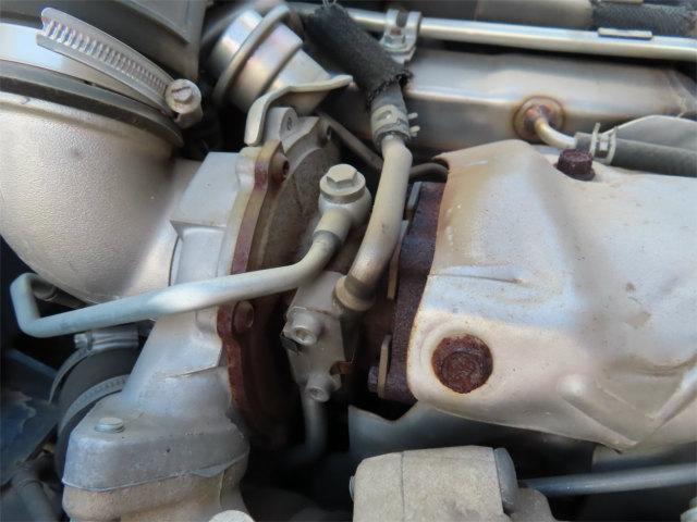 エルフトラック 12.3m 高所作業車 東京車輛・作業高12.3m・バケット積載荷重200Kg・パイプ製バケット・アワメーター1643時間・オートマ車・150馬力ターボ(37枚目)