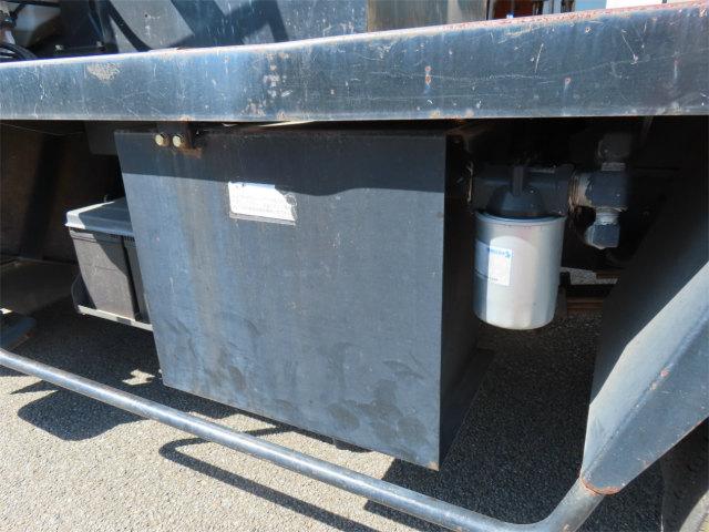 エルフトラック 12.3m 高所作業車 東京車輛・作業高12.3m・バケット積載荷重200Kg・パイプ製バケット・アワメーター1643時間・オートマ車・150馬力ターボ(48枚目)