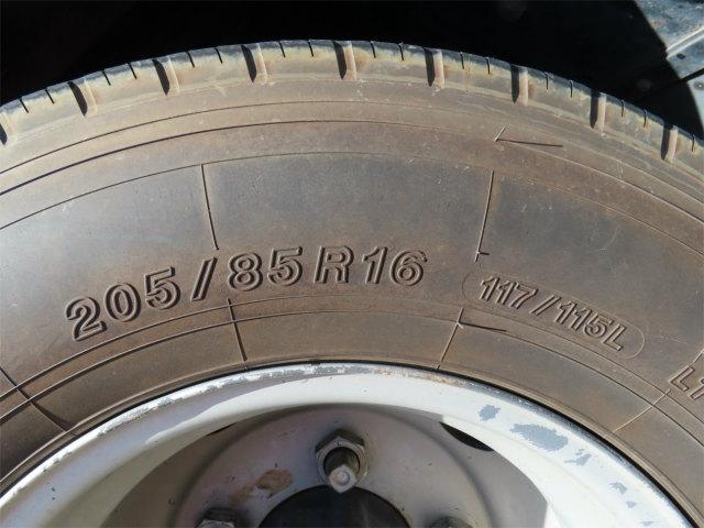 エルフトラック 12.3m 高所作業車 東京車輛・作業高12.3m・バケット積載荷重200Kg・パイプ製バケット・アワメーター1643時間・オートマ車・150馬力ターボ(49枚目)