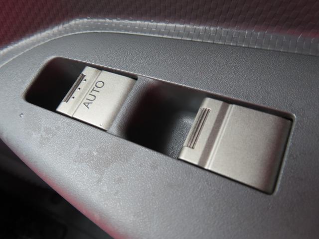 エルフトラック 2t ロング 全低床 パワーゲート 内寸-長445/幅180/高38・新明和・床板・垂直パワーゲート・昇降能力600kg・パワーゲート寸法-幅177/奥行87・アオリ3方開・セイコーラック付・150馬力ターボ(20枚目)