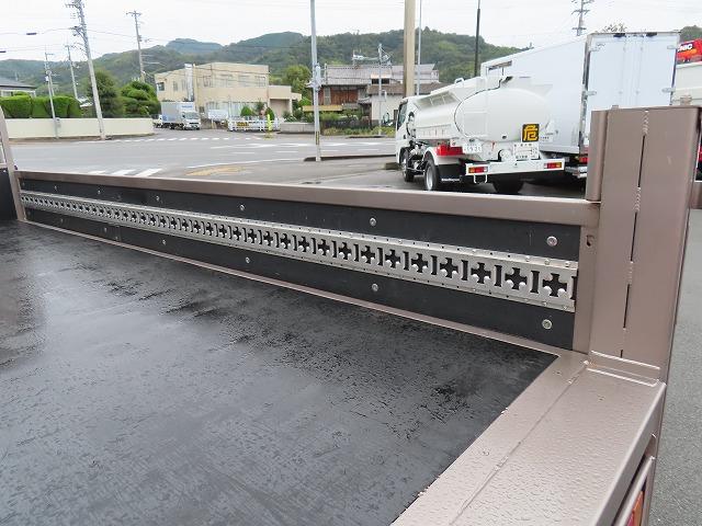 エルフトラック 2t ロング 全低床 パワーゲート 内寸-長445/幅180/高38・新明和・床板・垂直パワーゲート・昇降能力600kg・パワーゲート寸法-幅177/奥行87・アオリ3方開・セイコーラック付・150馬力ターボ(28枚目)