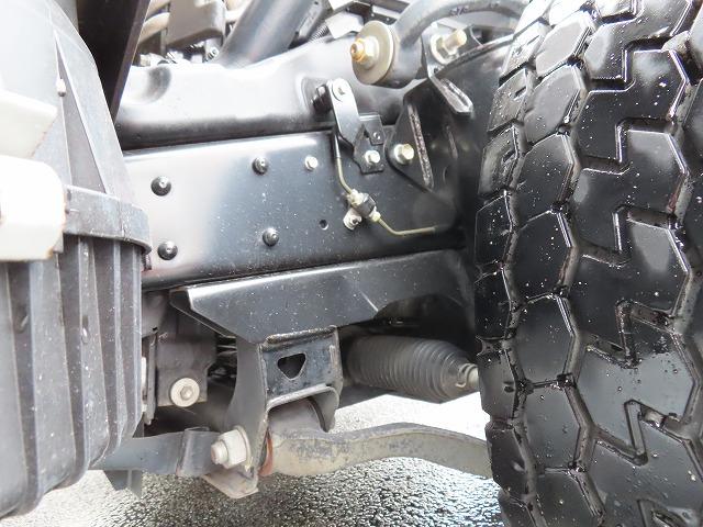 エルフトラック 2t ロング 全低床 パワーゲート 内寸-長445/幅180/高38・新明和・床板・垂直パワーゲート・昇降能力600kg・パワーゲート寸法-幅177/奥行87・アオリ3方開・セイコーラック付・150馬力ターボ(54枚目)