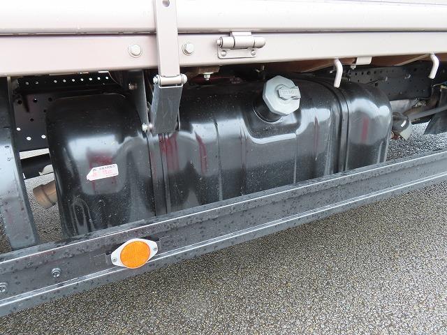 エルフトラック 2t ロング 全低床 パワーゲート 内寸-長445/幅180/高38・新明和・床板・垂直パワーゲート・昇降能力600kg・パワーゲート寸法-幅177/奥行87・アオリ3方開・セイコーラック付・150馬力ターボ(55枚目)