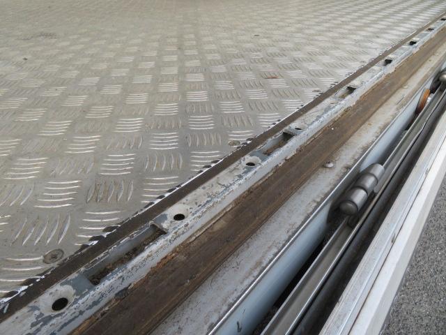 ヒノレンジャー 1.85t ワイド 冷凍ウイング 内寸-長659/幅234/高213・菱重・トランテックス・床縞アルミ・ラッシング2段・エアリブ・リア観音開・低温設定・1.5時間-3度確認済 門口-幅231/高205・210馬力ターボ(38枚目)