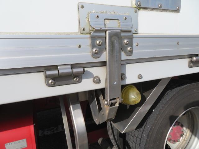 ヒノレンジャー 1.85t ワイド 冷凍ウイング 内寸-長659/幅234/高213・菱重・トランテックス・床縞アルミ・ラッシング2段・エアリブ・リア観音開・低温設定・1.5時間-3度確認済 門口-幅231/高205・210馬力ターボ(46枚目)