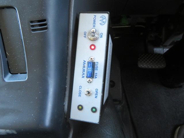 ギガ 9.78t コンクリートミキサー カヤバ・混合容量4.4立米・ドラム容量8.7立米・ホッパー開閉装置・リア2軸2デフ・330馬力ターボ(21枚目)