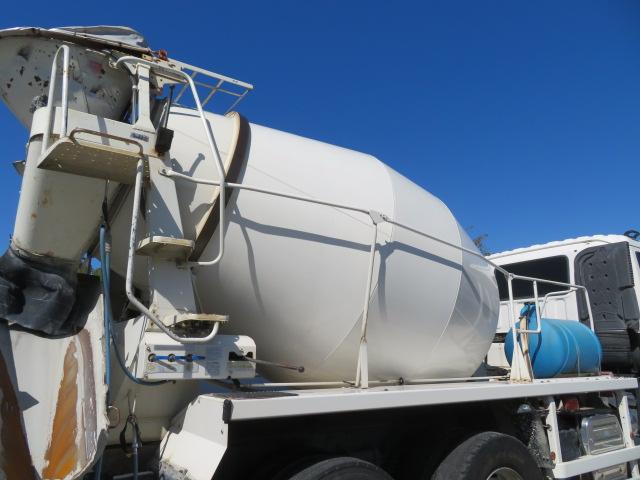 ギガ 9.78t コンクリートミキサー カヤバ・混合容量4.4立米・ドラム容量8.7立米・ホッパー開閉装置・リア2軸2デフ・330馬力ターボ(29枚目)