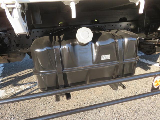 フォワード 2.4t 4段ラジコンフックイン 内寸-長541/幅216/高40・ユニック・床板・2.93t吊り・ML(モーメントリミッター)警報型・アオリ3方開・ロープ穴3対・セイコーラック付・190馬力ターボ(60枚目)