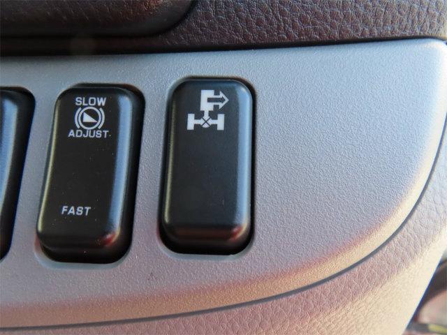 キャンター 3t ワイドロング 6段ラジコンフックイン 内寸-長370/幅207/高37・タダノ・床板・2.93t吊り・ML(モーメントリミッター)警報型・差違いジャッキ・リアジャッキ・アオリ3方開・セイコーラック付・150馬力ターボ(17枚目)