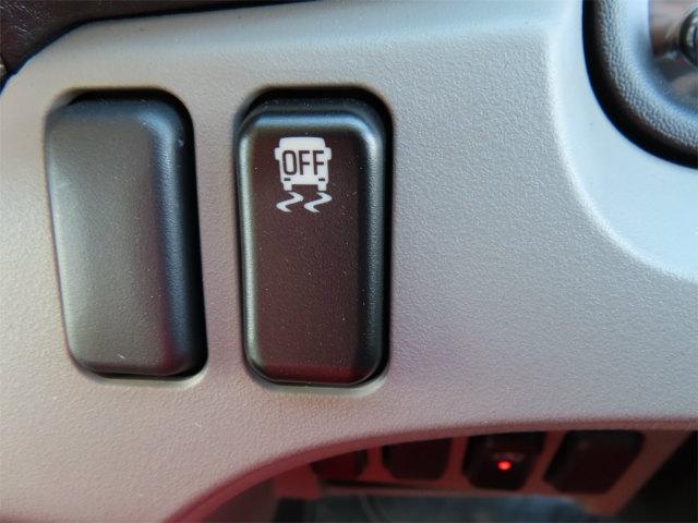 キャンター 3t ワイドロング 6段ラジコンフックイン 内寸-長370/幅207/高37・タダノ・床板・2.93t吊り・ML(モーメントリミッター)警報型・差違いジャッキ・リアジャッキ・アオリ3方開・セイコーラック付・150馬力ターボ(18枚目)