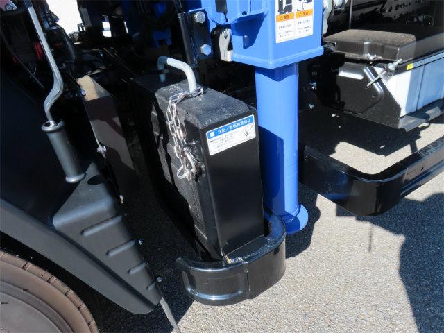 キャンター 3t ワイドロング 6段ラジコンフックイン 内寸-長370/幅207/高37・タダノ・床板・2.93t吊り・ML(モーメントリミッター)警報型・差違いジャッキ・リアジャッキ・アオリ3方開・セイコーラック付・150馬力ターボ(61枚目)