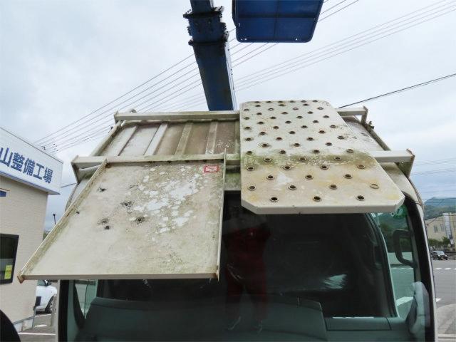 エルフトラック 11.9m 高所作業車 アイチ・バケット積載荷重200kg・パイプ製バケット・アワメーター1119時間・150馬力ターボ(6枚目)