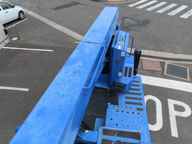エルフトラック 11.9m 高所作業車 アイチ・バケット積載荷重200kg・パイプ製バケット・アワメーター1119時間・150馬力ターボ(23枚目)
