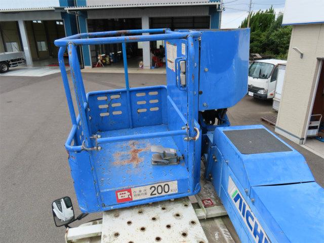 エルフトラック 11.9m 高所作業車 アイチ・バケット積載荷重200kg・パイプ製バケット・アワメーター1119時間・150馬力ターボ(24枚目)