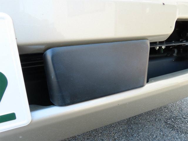 ファイター 2.3t 4段ラジコンフックイン 内寸-長551/幅213/高40・タダノ・床板・2.93t吊り・ML(モーメントリミッター)警報型・差違いジャッキ・アオリ3方開・セイコーラック付・220馬力ターボ(10枚目)