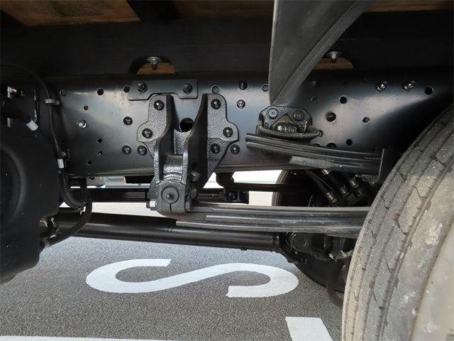 ファイター 2.3t 4段ラジコンフックイン 内寸-長551/幅213/高40・タダノ・床板・2.93t吊り・ML(モーメントリミッター)警報型・差違いジャッキ・アオリ3方開・セイコーラック付・220馬力ターボ(58枚目)