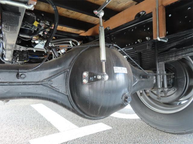 ファイター 2.3t 4段ラジコンフックイン 内寸-長551/幅213/高40・タダノ・床板・2.93t吊り・ML(モーメントリミッター)警報型・差違いジャッキ・アオリ3方開・セイコーラック付・220馬力ターボ(59枚目)