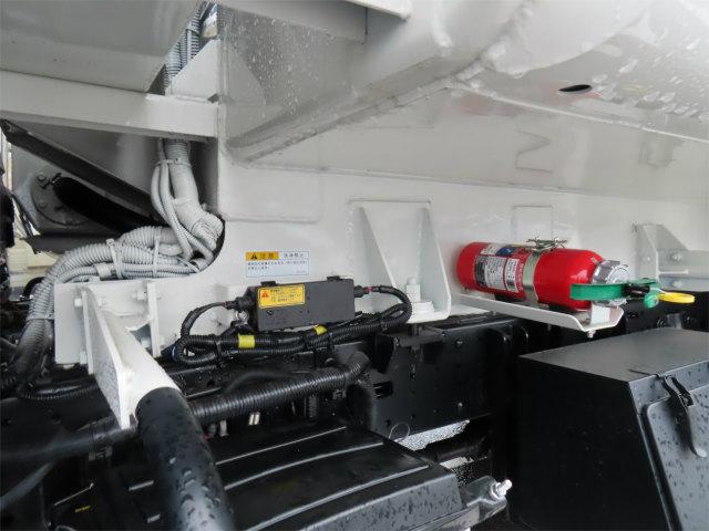 デュトロ 2t プレスパッカー 新明和・4.3立米・排出押出し式・連続スイッチ・汚水タンク・150馬力ターボ(59枚目)