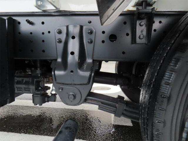 デュトロ 2t プレスパッカー 新明和・4.3立米・排出押出し式・連続スイッチ・汚水タンク・150馬力ターボ(63枚目)
