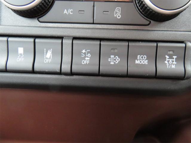 ヒノレンジャー 2.15t 4段ラジコンフックイン 内寸-長551/幅222/高68・タダノ・トランテックス・床板・落フック6対・2.93t吊り・差違いジャッキ・アルミブロック・アオリ3方開・セイコーラック付・240馬力ターボ(17枚目)